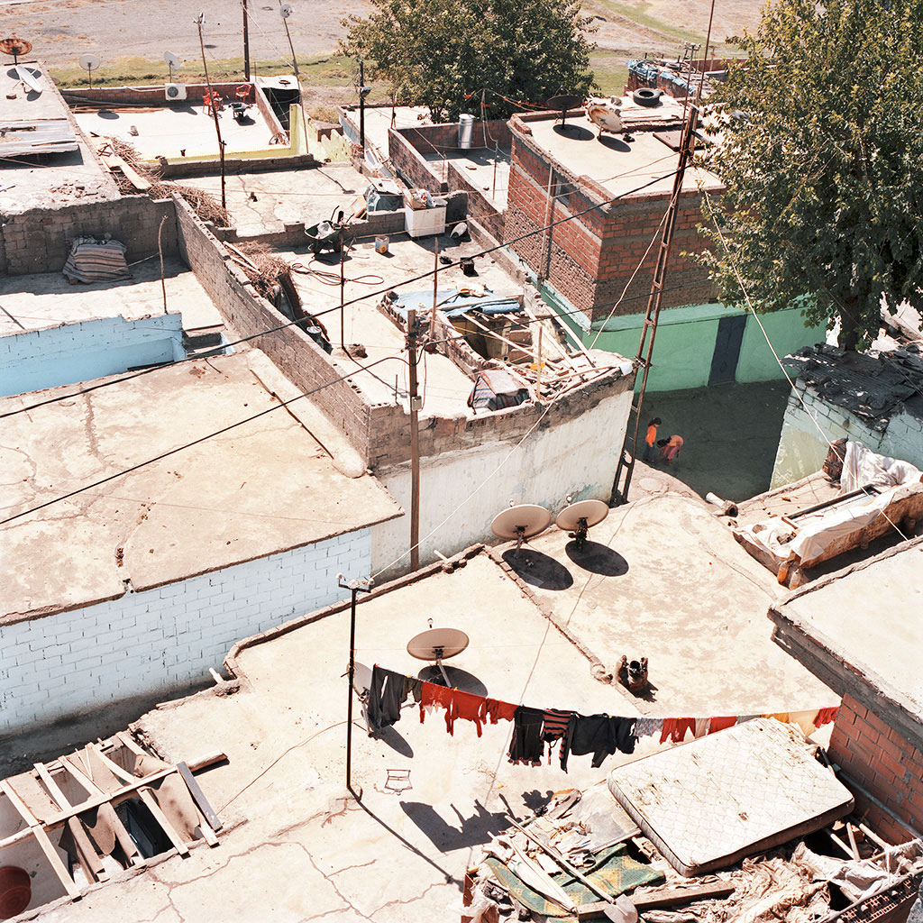 45-Diyarbakir,-un-quartier-informel-en-dehors-des-murailles-2010-copy2